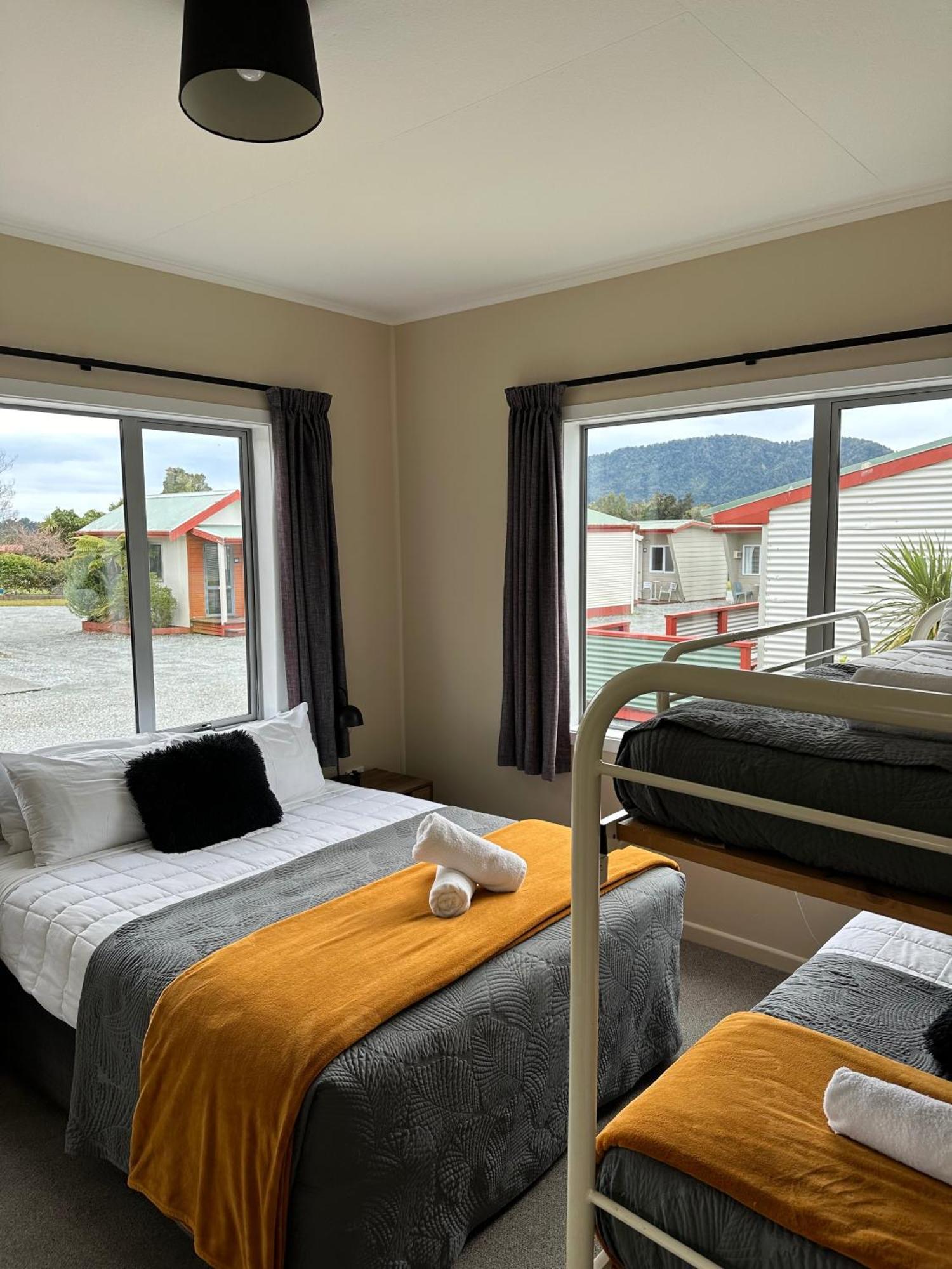 Franz Josef Top 10 Holiday Park Εξωτερικό φωτογραφία